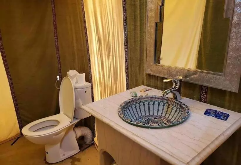 هتل Sahara Trips Camp