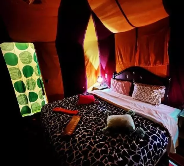 هتل Sahara Trips Camp