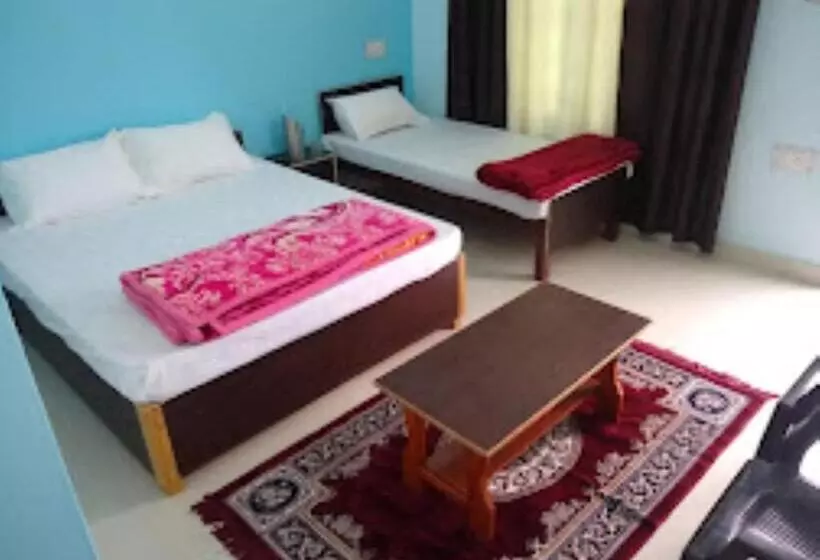 ホテル Vikram Palace Sapeta