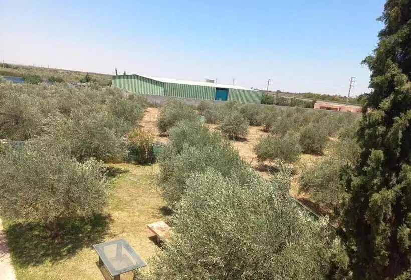 ホテル Villa Générosité
