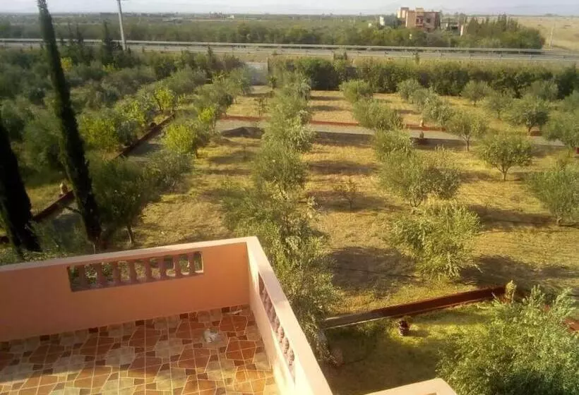 ホテル Villa Générosité
