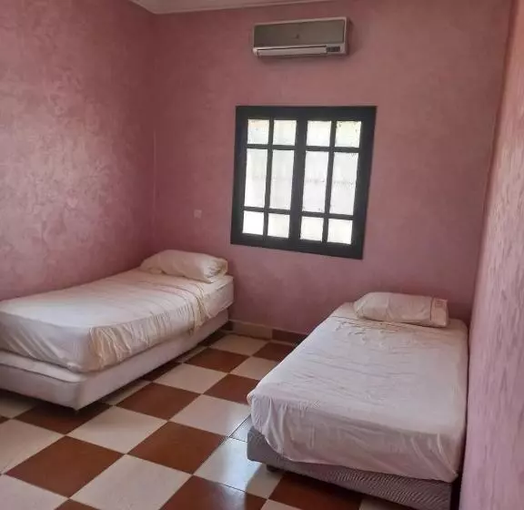 ホテル Villa Générosité