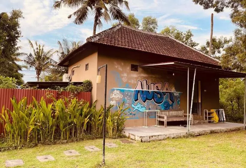 Pedidi Penida Hostel