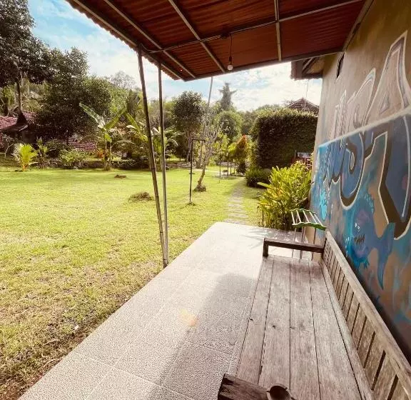 Pedidi Penida Hostel