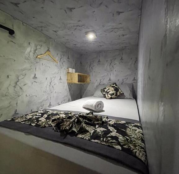 Pedidi Penida Hostel