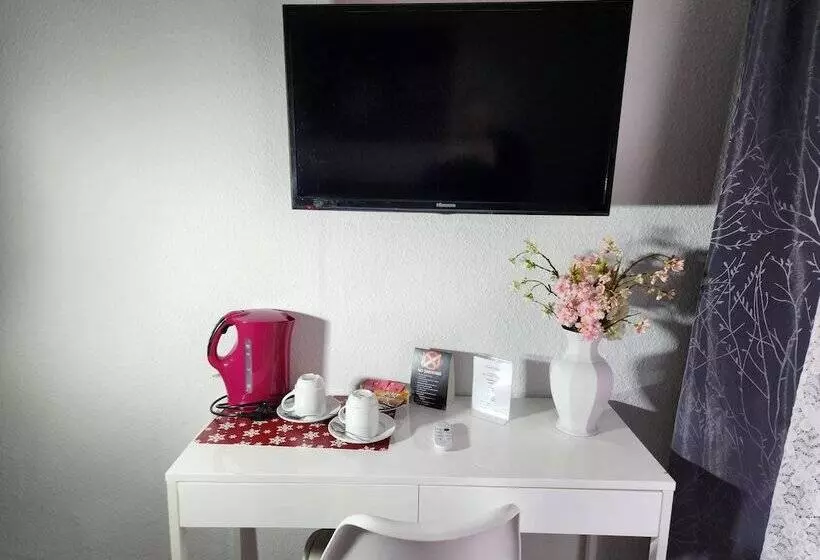 Majatalo Room In Guest Room   City Hotel   Double Room 117