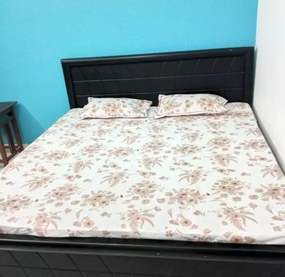 Majatalo Maa Vaishno Paying Guest House