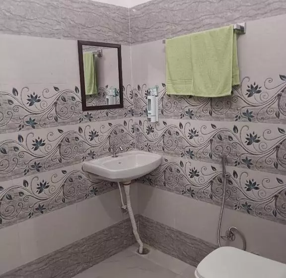 Majatalo Maa Vaishno Paying Guest House