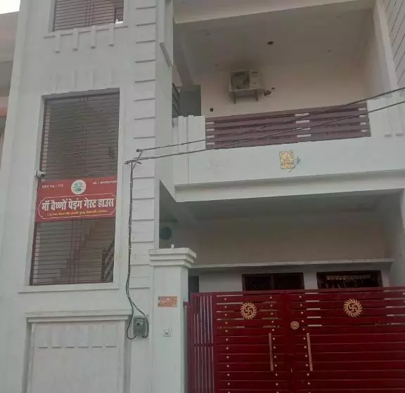 Majatalo Maa Vaishno Paying Guest House