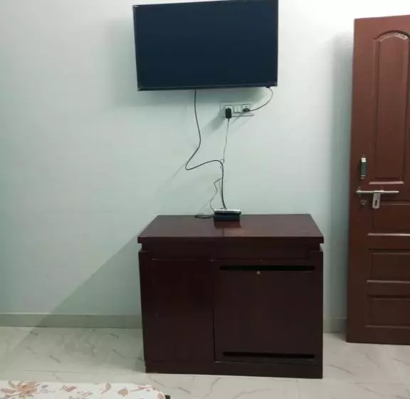 Majatalo Maa Vaishno Paying Guest House