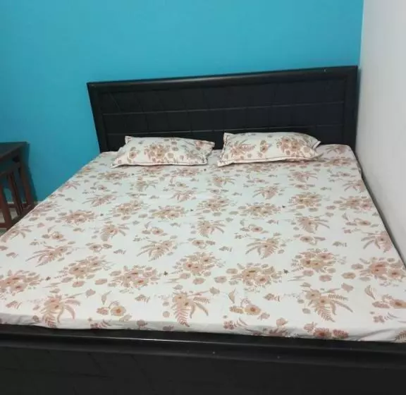 Majatalo Maa Vaishno Paying Guest House