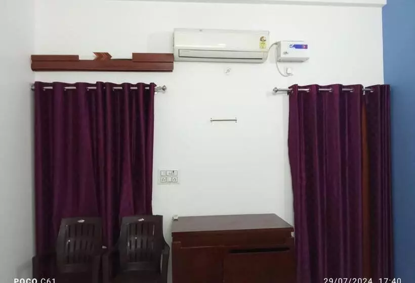 Majatalo Maa Vaishno Paying Guest House