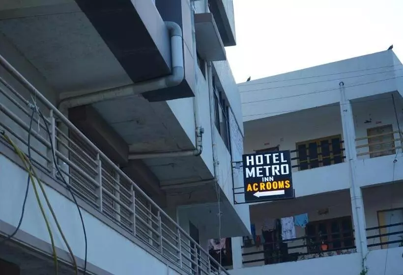 ペンション Metro Inn