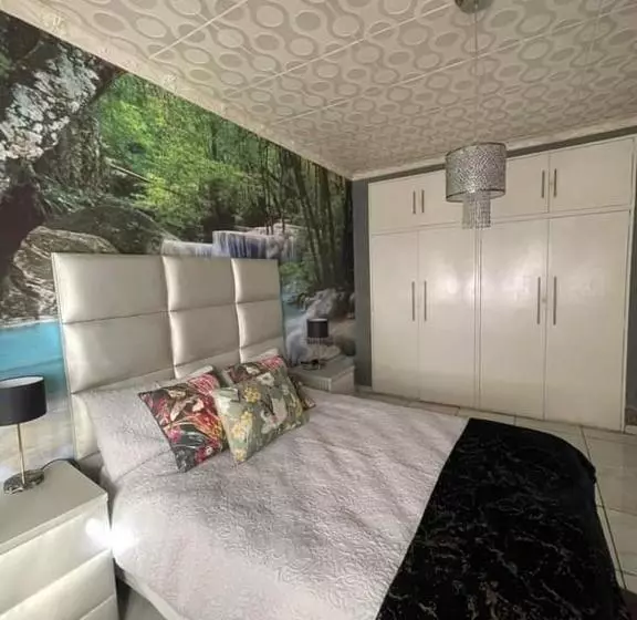 پانسیون P&l Exclusive Beauty Parlour