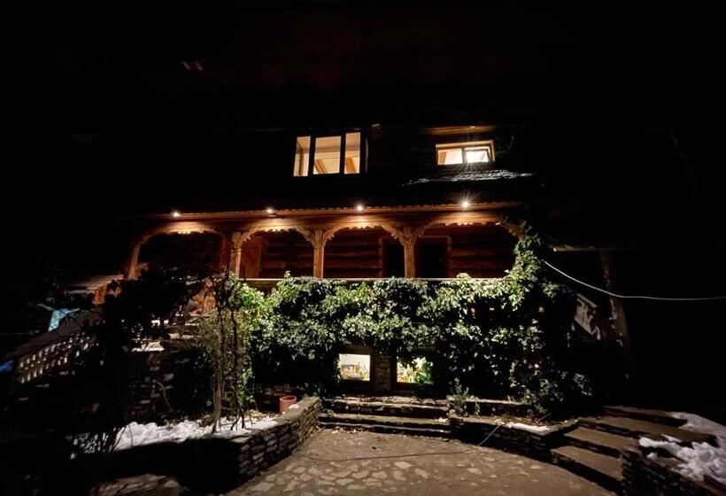 بنسيون Suită Pin Cătun