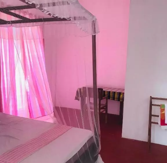 ペンション Sun Shine House