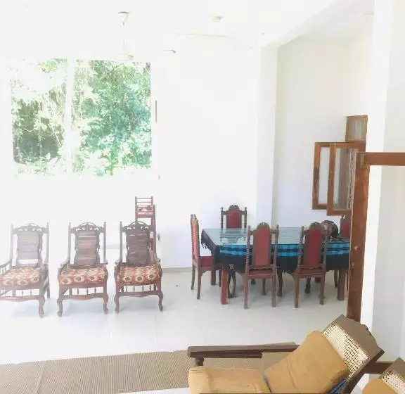 ペンション Sun Shine House