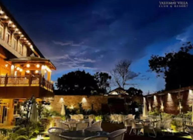 Yashmay Villa Club & Resort,gonda