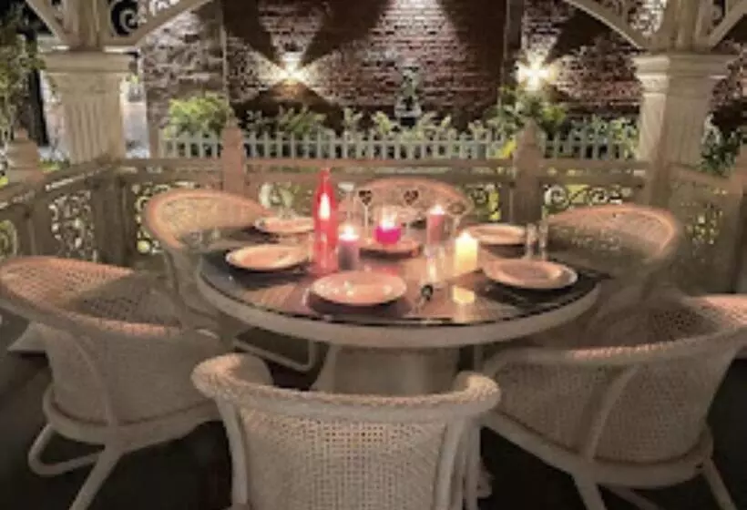 Yashmay Villa Club & Resort,gonda