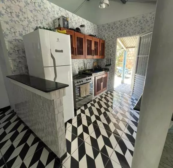 تختخواب و صبحانه Hostel Madrid Bahia