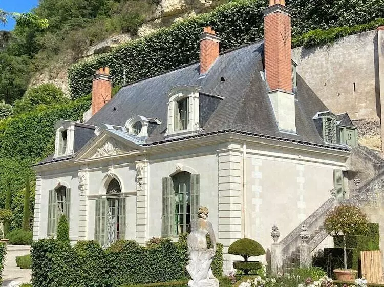 تختخواب و صبحانه Manoir Des Basses Rivières