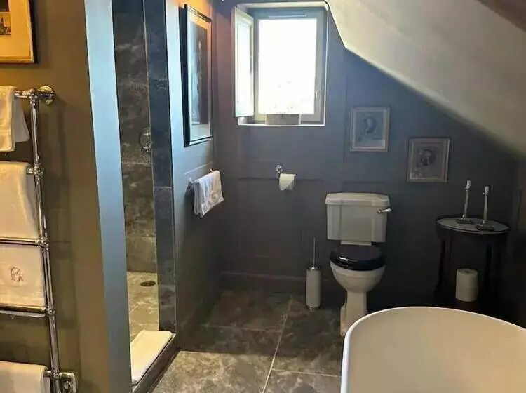تختخواب و صبحانه Manoir Des Basses Rivières