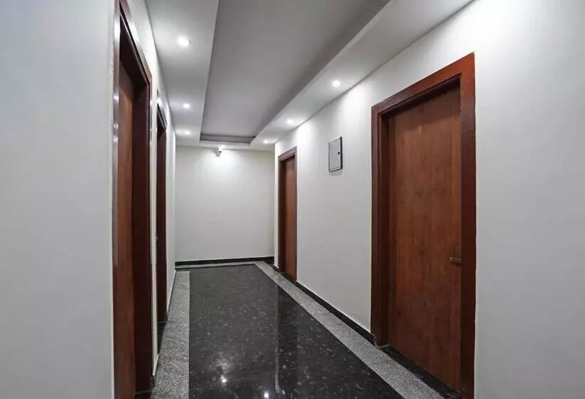ホテル O Noida Stays