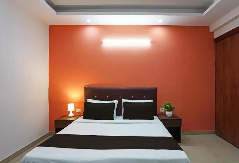 ホテル O Noida Stays