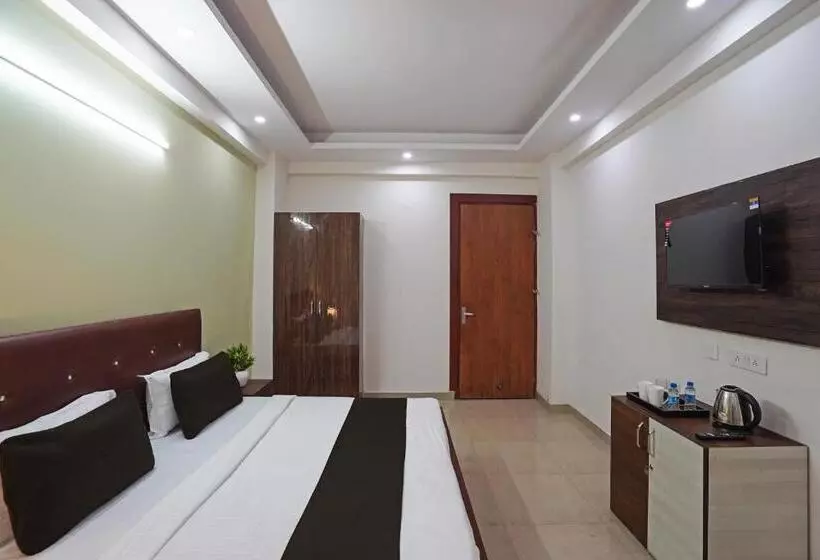 ホテル O Noida Stays