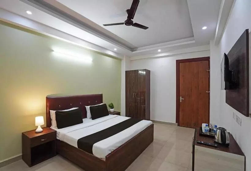 ホテル O Noida Stays