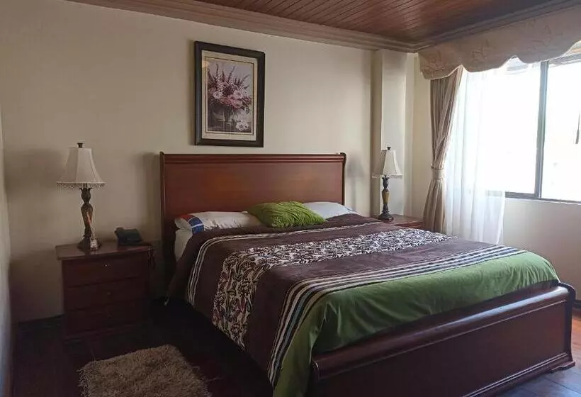 هتل Jardines Del Rio