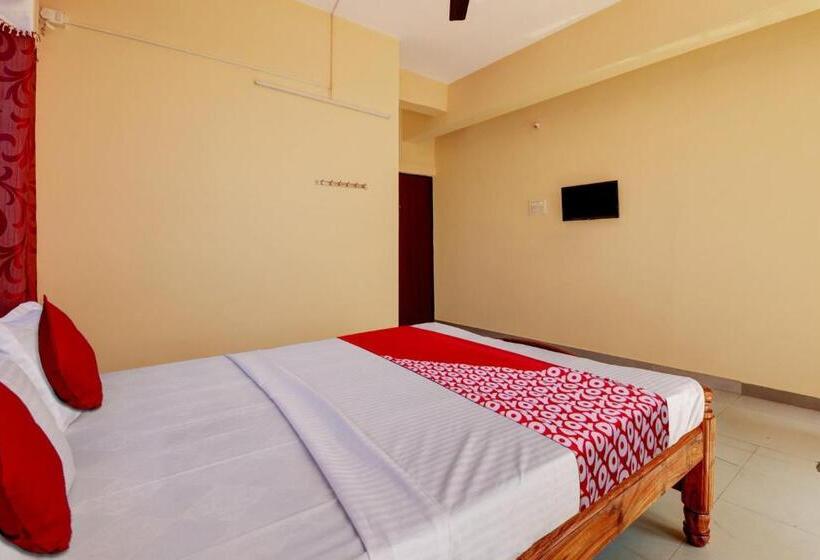 호텔 O S.l.v Boarding & Lodging