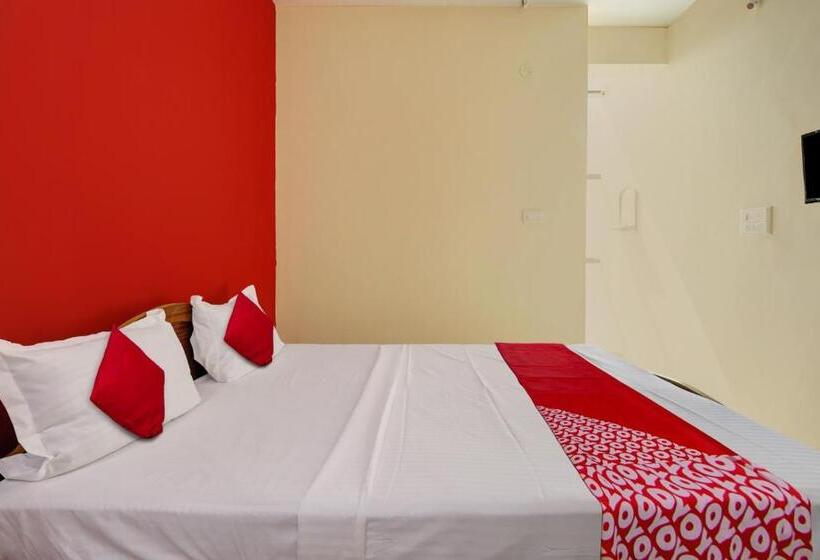 호텔 O S.l.v Boarding & Lodging