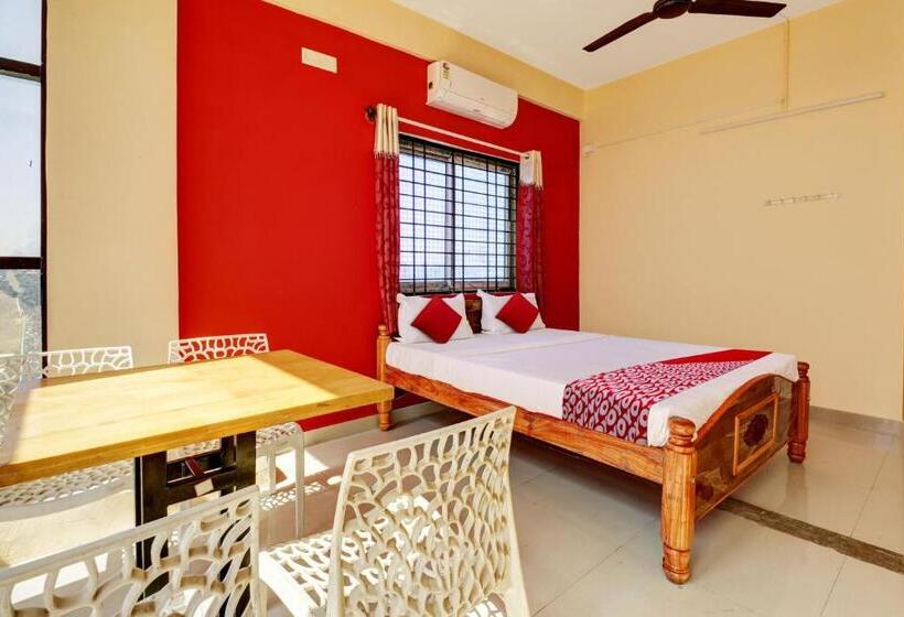 호텔 O S.l.v Boarding & Lodging