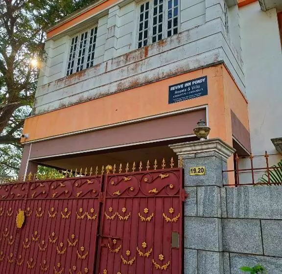 هتل Revive Inn Pondy   Rooms & Villa