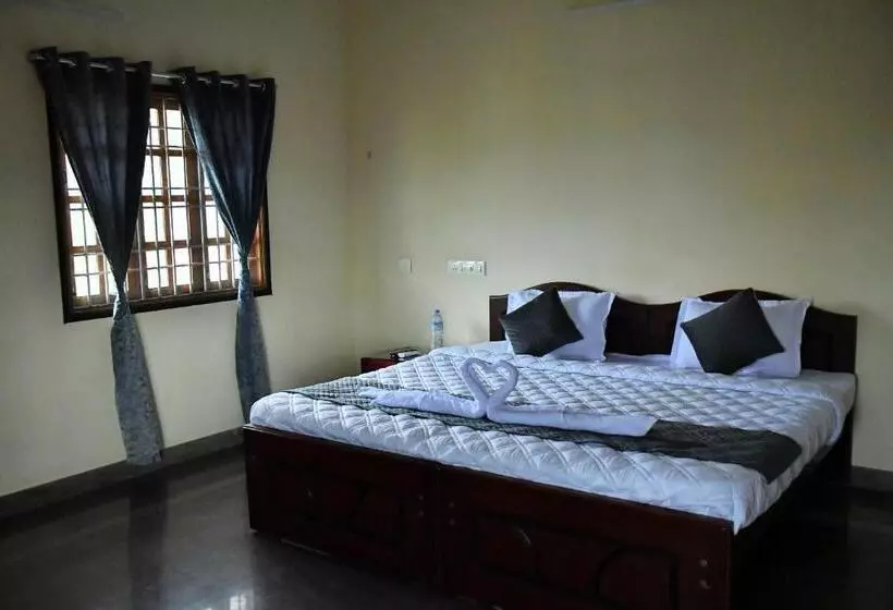 هتل Revive Inn Pondy   Rooms & Villa