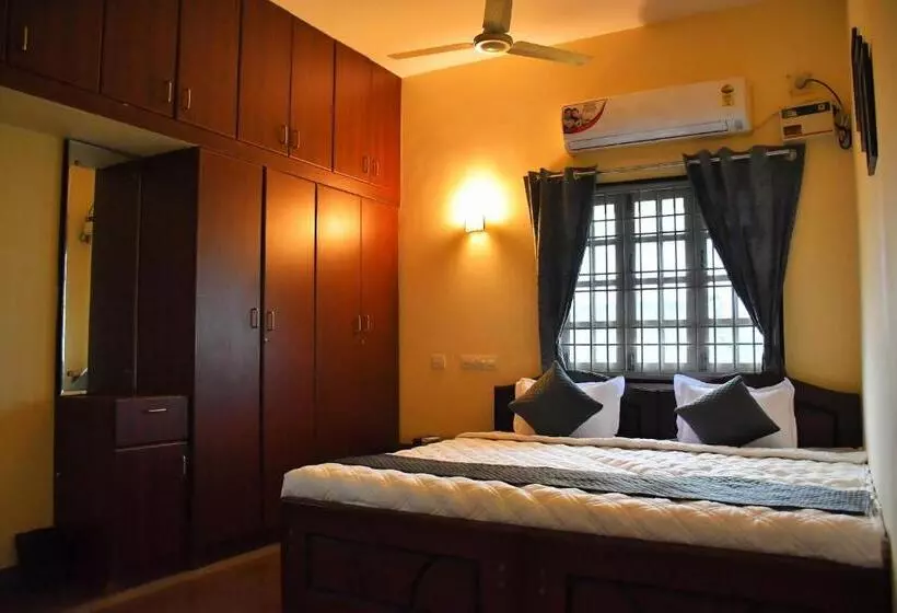 هتل Revive Inn Pondy   Rooms & Villa