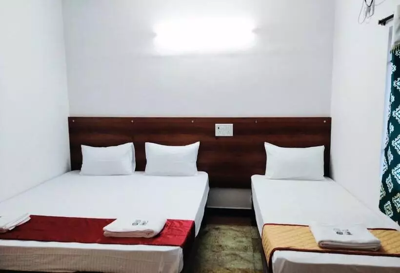 Hotelli Royal Green Inn