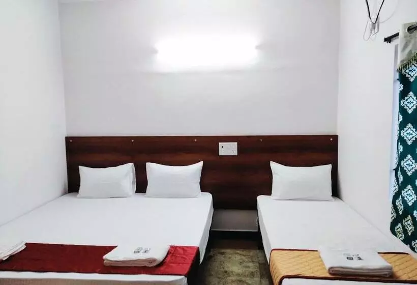 Hotelli Royal Green Inn