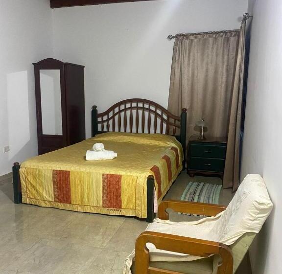 پانسیون Casa Rural Doña Blanca