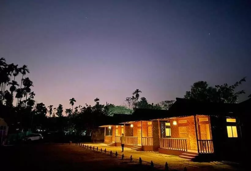 Lomakeskus Habitas Rhino By Nature Hunt