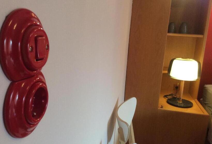 Rote Etage, Fränkisches Design, Süd Balkon In Nur 50 Schritten Zum Radweg