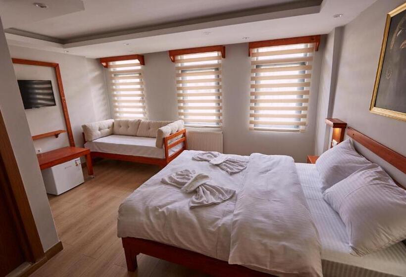 Sabina Hotel Near Grand Bazaar, City Center