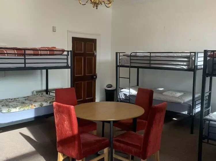 هاستل Eden Quay Guesthouse Private Rooms