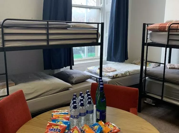 هاستل Eden Quay Guesthouse Private Rooms