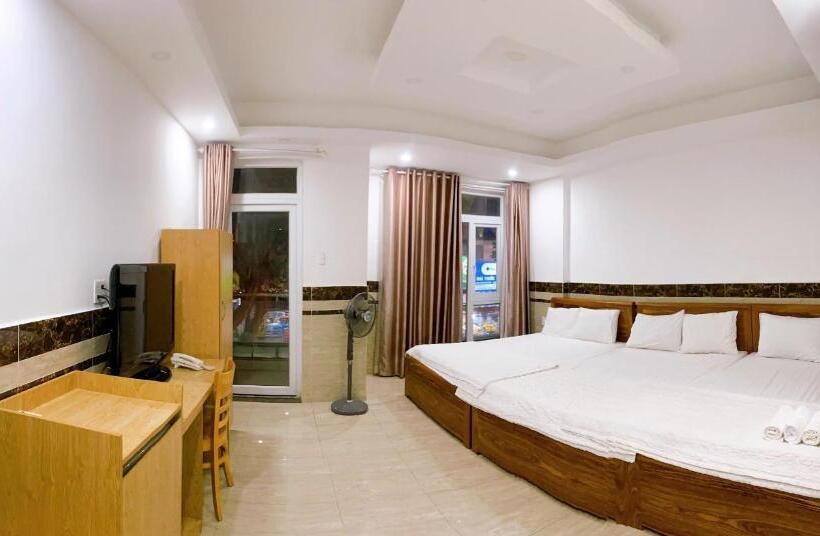 An Thịnh Phát Motel