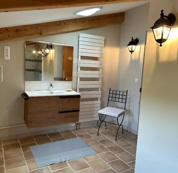 ベッドアンドブレックファースト Gîte Le Mas Du Colombeyras