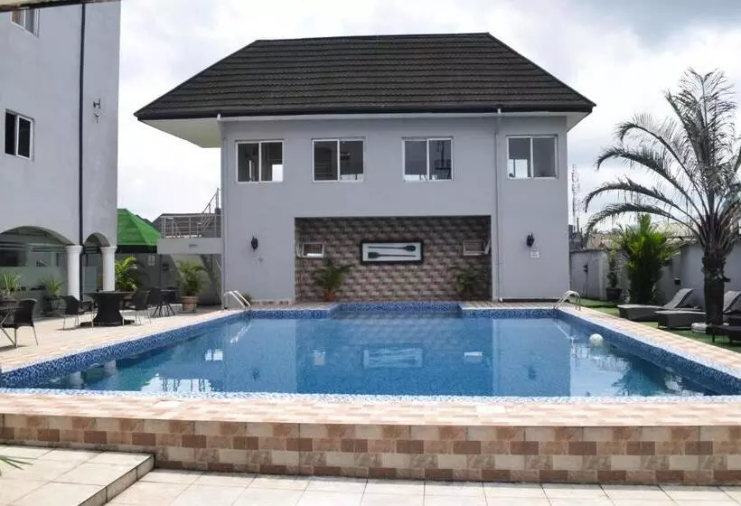 Golden Tulip Hotel Gt31 Stadium Road