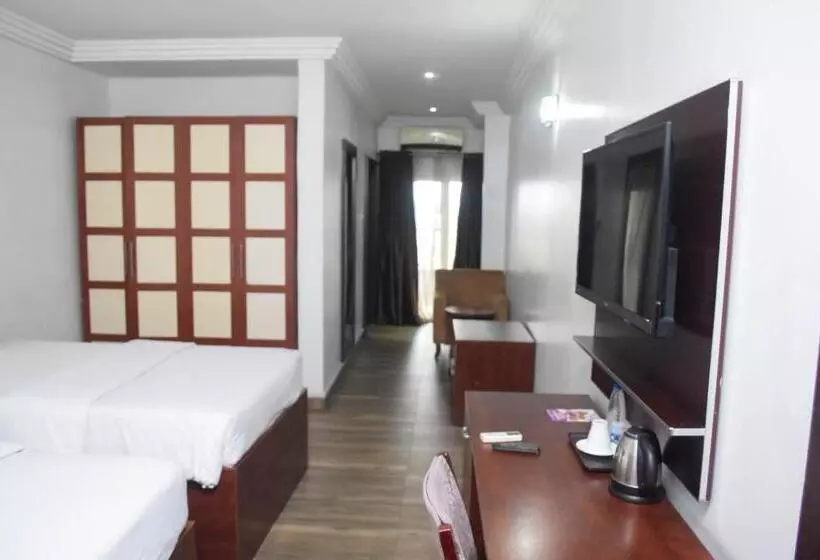 Golden Tulip Hotel Gt31 Stadium Road