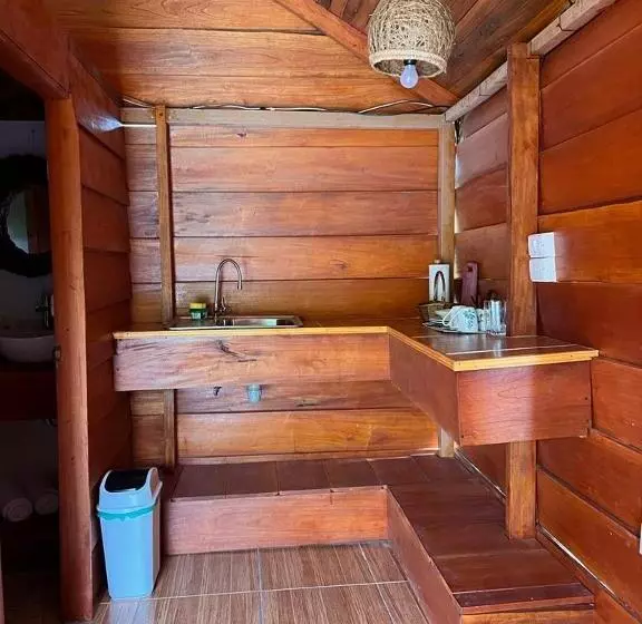 Hotelli Cabañas Syc